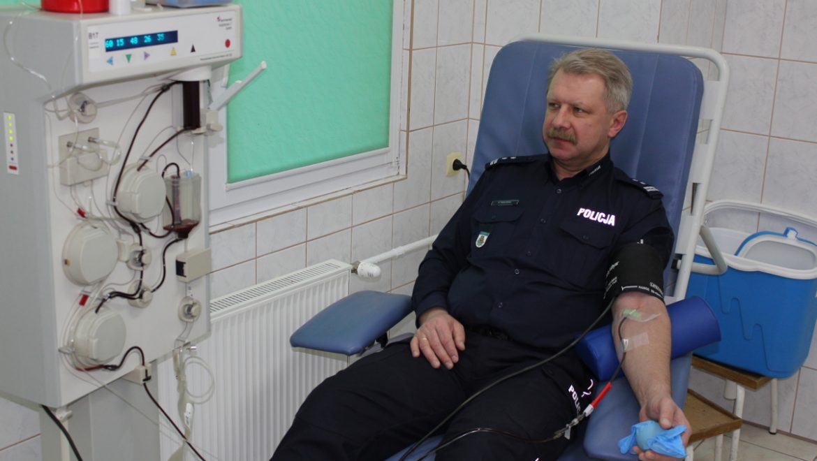 Sokólscy mundurowi oddali krew w akcji „SpoKREWnieni służbą”