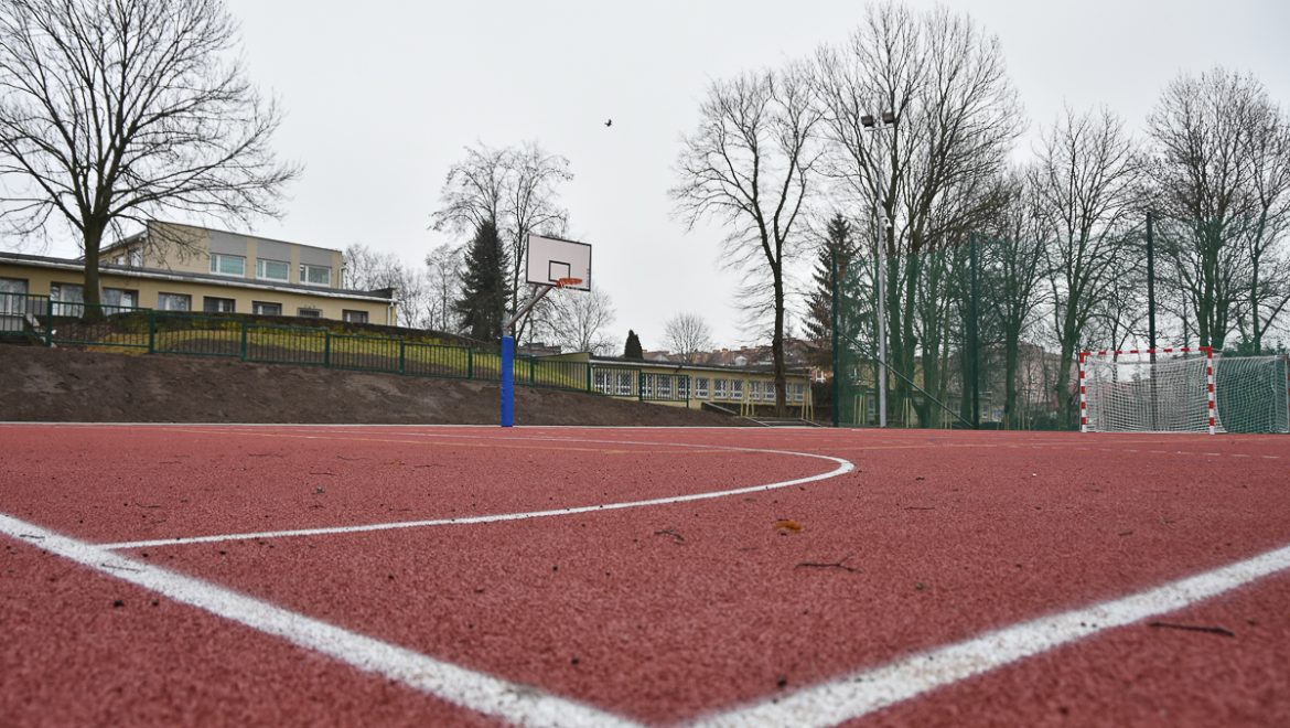 Nowe boiska przy Szkole Podstawowej nr 30 w Białymstoku
