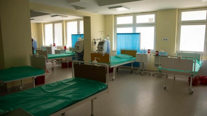 Otwarcie zmodernizowanej części szpitala w Łapach