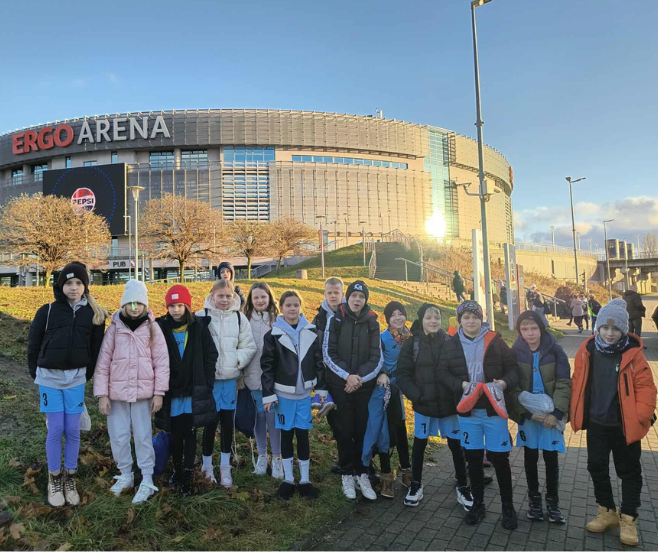 Z Orlika na szczyt! Czwartoklasiści z Choroszczy 6. w Polsce w Finale „Lekkoatletyki z Orlika”