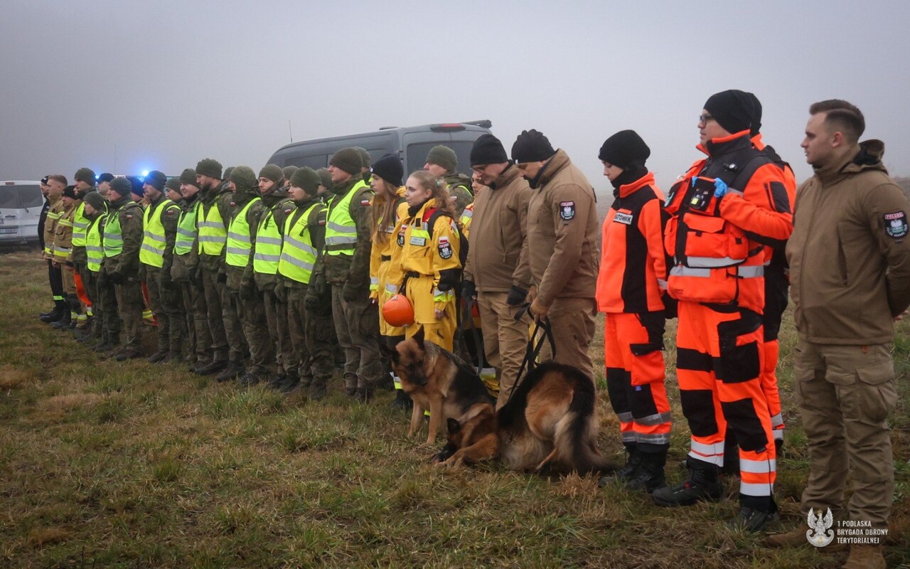 Wspólne ćwiczenia Grupy Ratowniczej „Nadzieja” i podlaskich terytorialsów