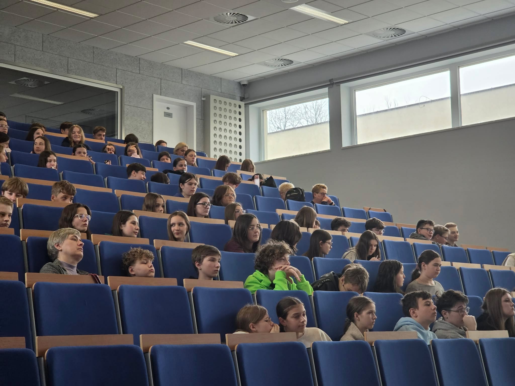 Projekt ,,Samotność w Tłumie”