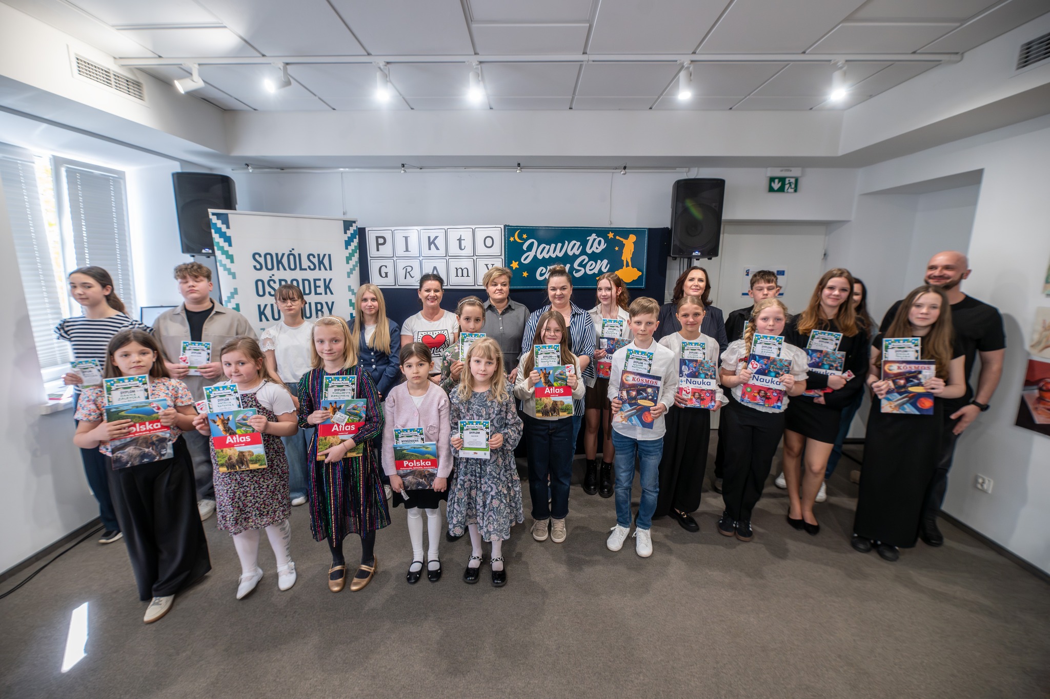 Powiatowi Mistrzowie Recytacji i Piosenki powalczą na szczeblu wojewódzkim – „PIKtoGRAmy ’26”